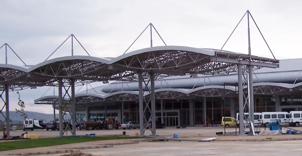 Canopies and Cantilevered Structures