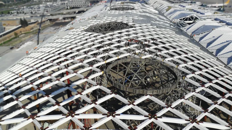 Free Form Structures