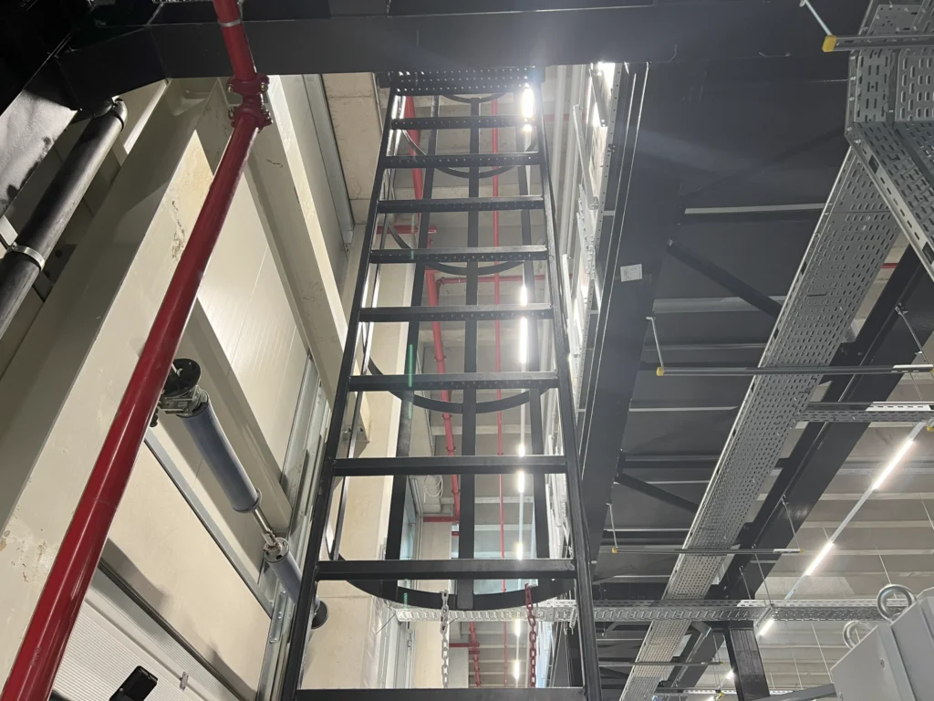 Steel Cages Ladders